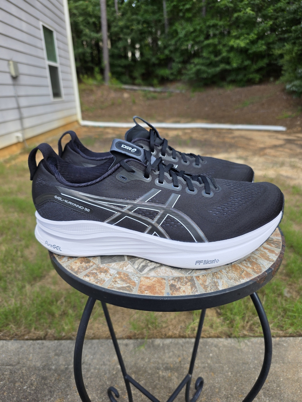 Asics Gel Kayano 32 1011C054 Black/White Running Shoe Men Sz 12.5 X Wide Worn 2x